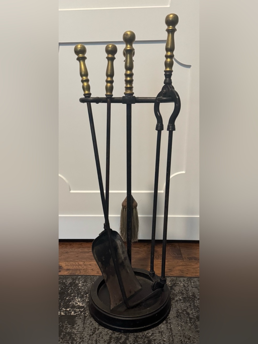 Vintage Bradley Hubbard Cast Iron Fireplace 5 Piece Set, Brass Handles w/ Stand